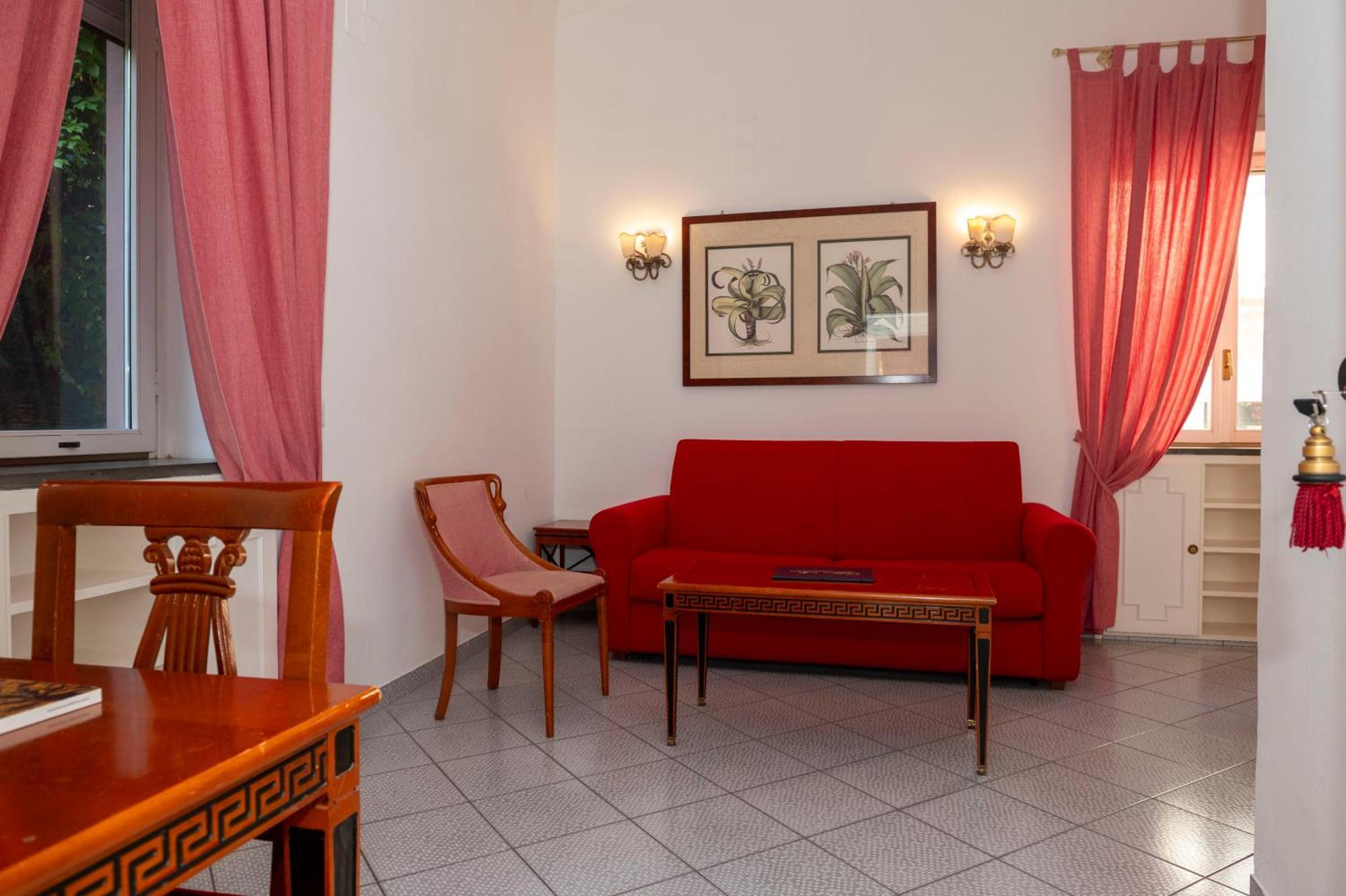 Palatium Mari Hotel Capri Exterior photo