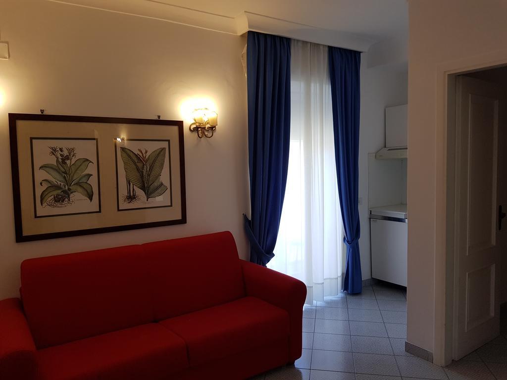 Palatium Mari Hotel Capri Exterior photo