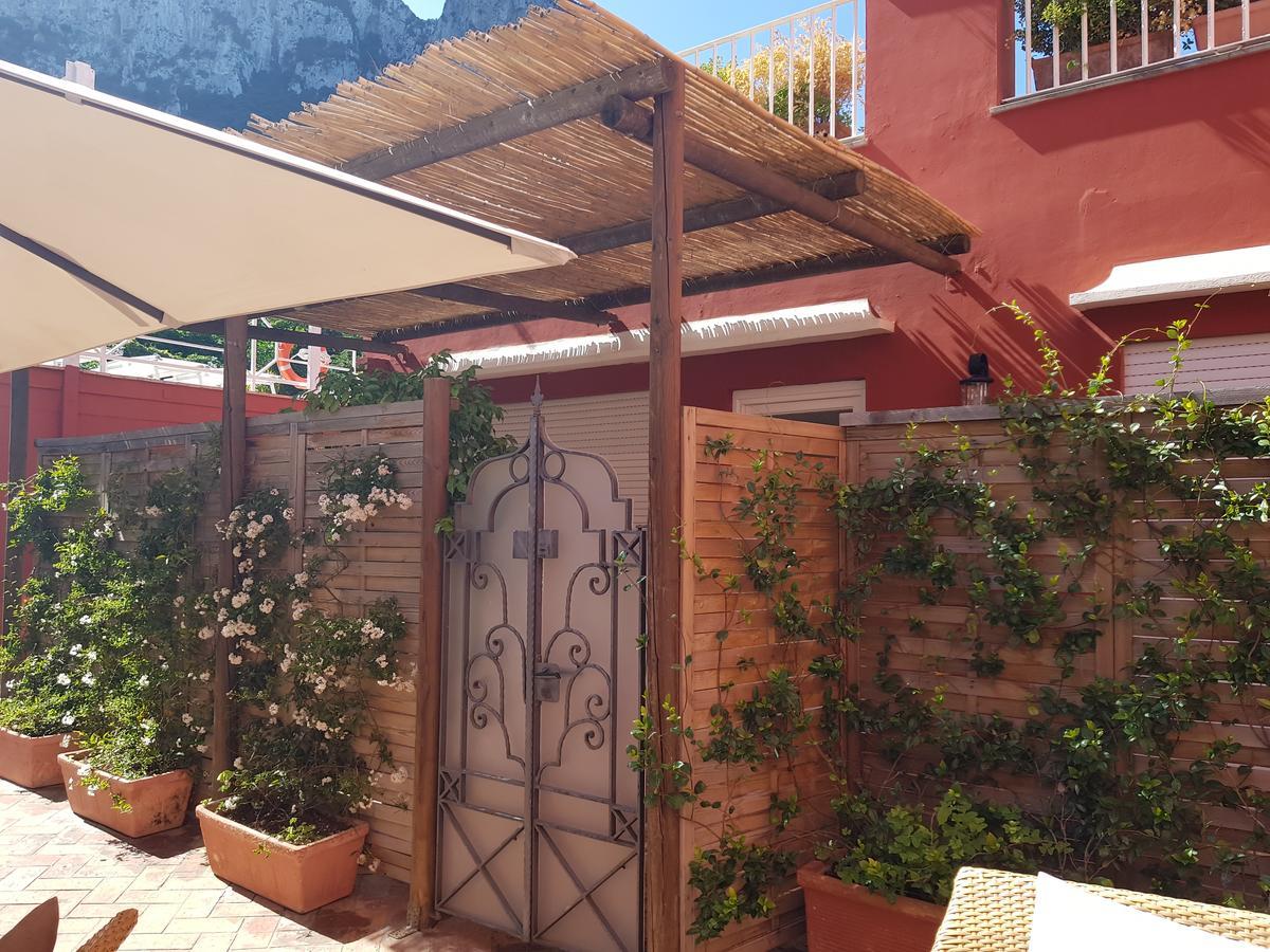 Palatium Mari Hotel Capri Exterior photo