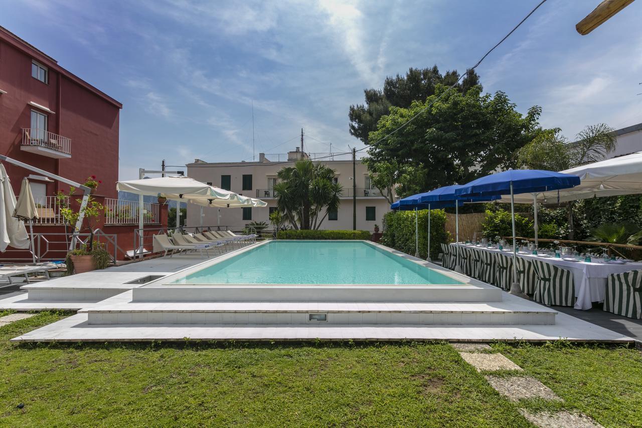 Palatium Mari Hotel Capri Exterior photo